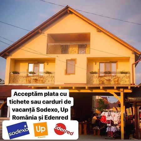 Casa Pop Hotel Săpînţa Екстериор снимка