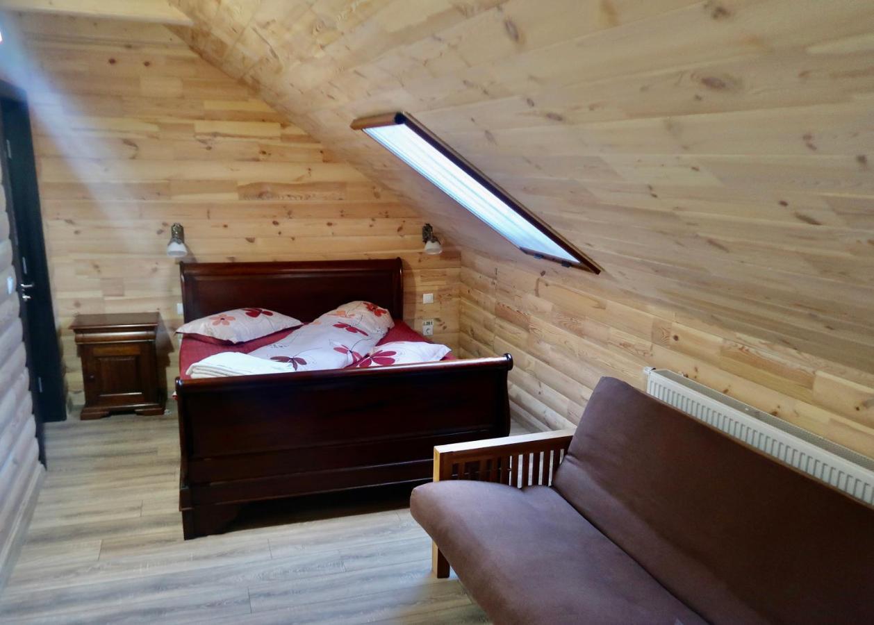 Casa Pop Hotel Săpînţa Екстериор снимка