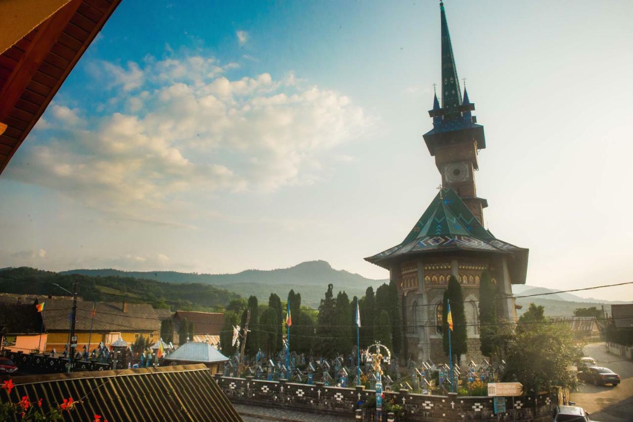 Casa Pop Hotel Săpînţa Екстериор снимка
