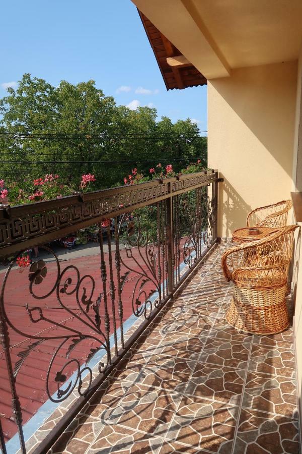 Casa Pop Hotel Săpînţa Екстериор снимка
